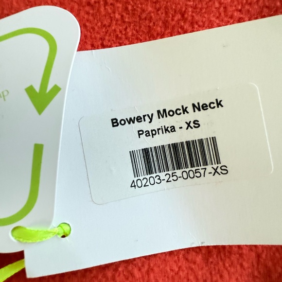 Dudley Stephens Bowery Mock Neck Top Paprika Vello Fleece XS NWT - Picture 4 of 7